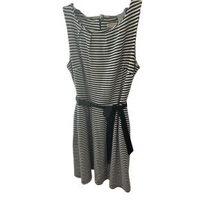 Merona Black and White Sheath Mini Dress Sleeveless Crew Neck